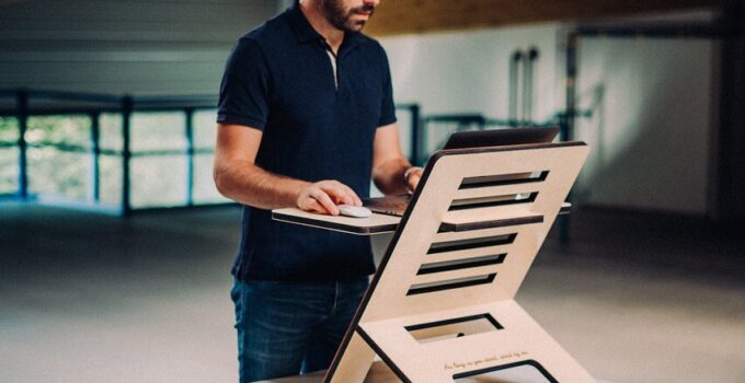 stand desk for back pain